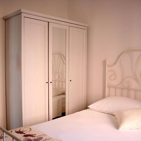Apartman Laura Primošten Εξωτερικό φωτογραφία