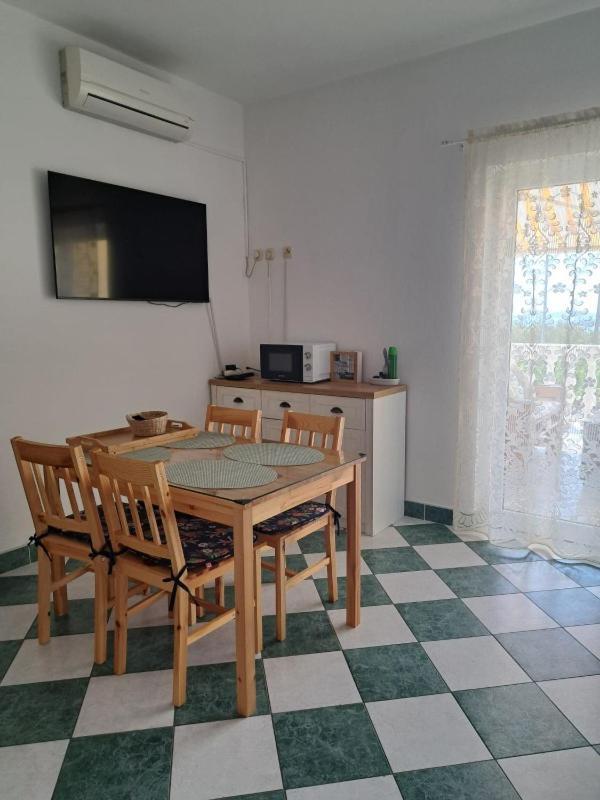 Apartman Laura Διαμέρισμα Primošten Εξωτερικό φωτογραφία